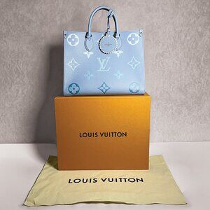 Louis Vuitton MM | Empreinte Monogram Giant Onthego Summer Blue - Never Used